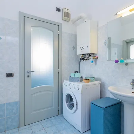 San Salvario Family By Wonderful Italy * 都灵